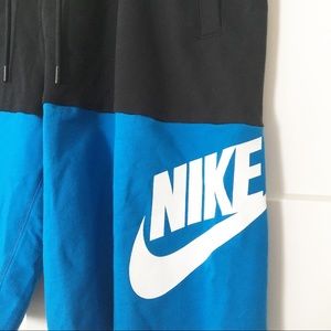 nike gx alumni colorblock shorts